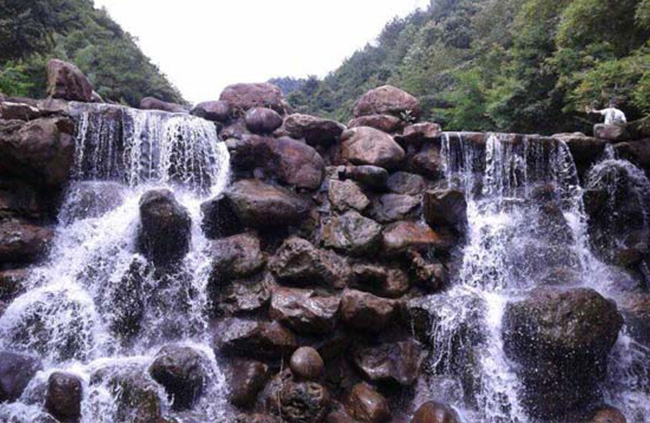 探險琴溪山谷